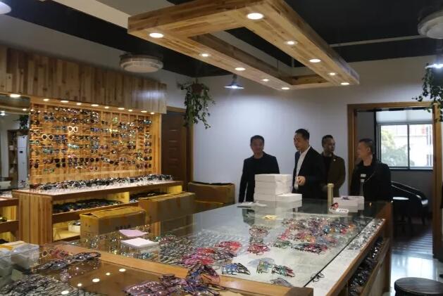 瓯海区工商联考察走访广州眼镜行业