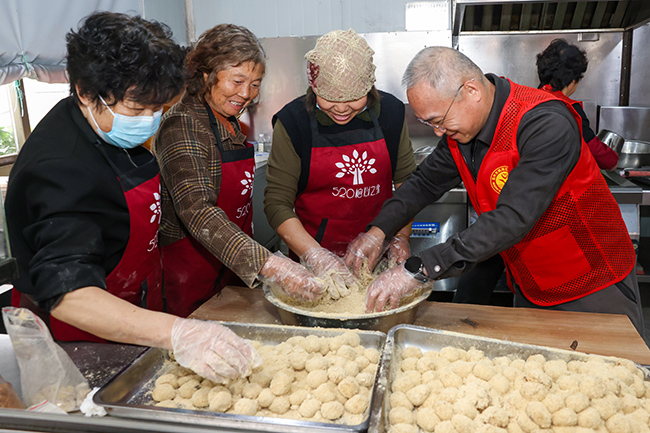 ����ů�� ����Ц��ӭ����