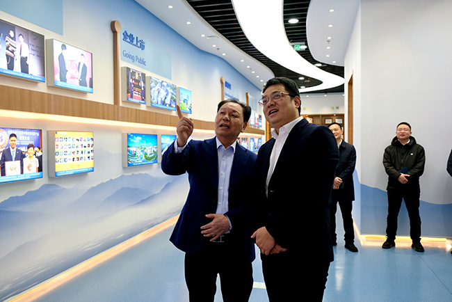 �����ٸ���չ���߷ô���д��������