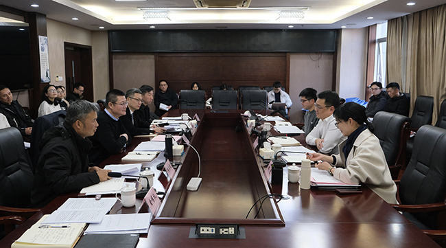 ������ר���������������