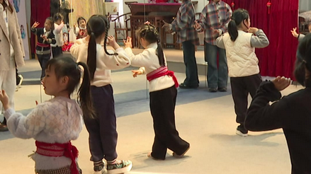 걺���С���񡱱�սԽ�紺��