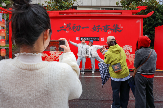 �ϼ�ȥ����Ϫ���С����³�һ���¼�������