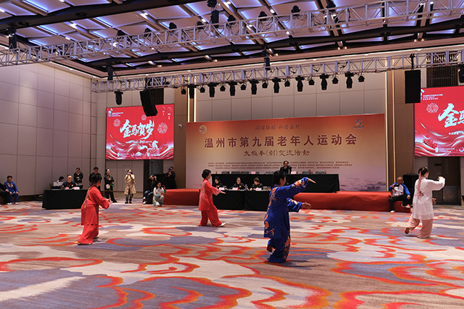 ���䡰�䡱��չ������������̫��ȭ�������������걾���