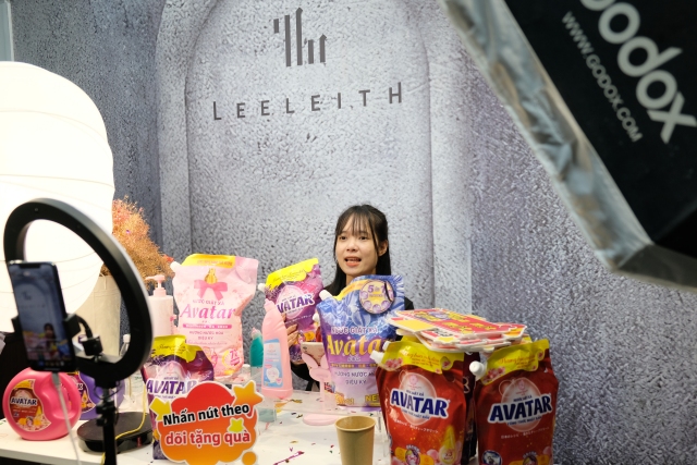 У���ںϣ���������������ȫ�� �����۳������ڿ羳���̵������г˷�����