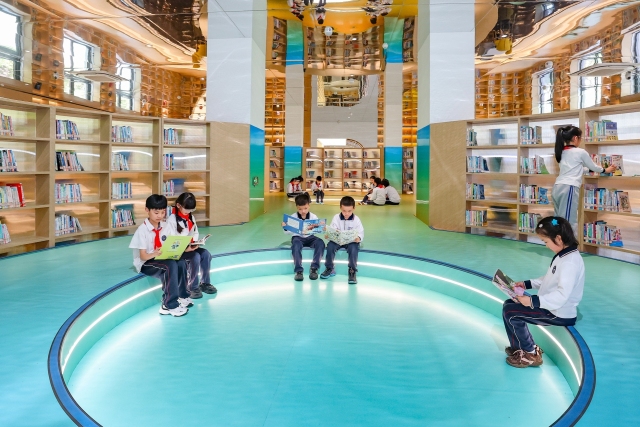 ��䡰�á��� ����������У԰